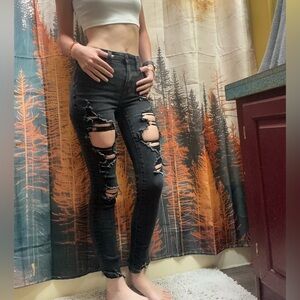 BUY 2 GET 2🔥 American Eagle Ripped Skinny Jeans